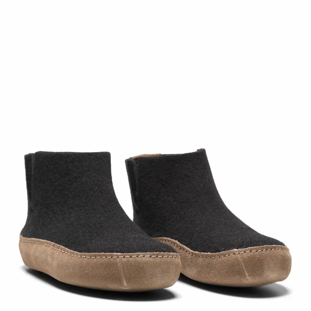 New Feet huopatossut sisäkäyttöön, musta, kokokuva